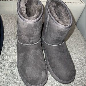 Grey kids uggs